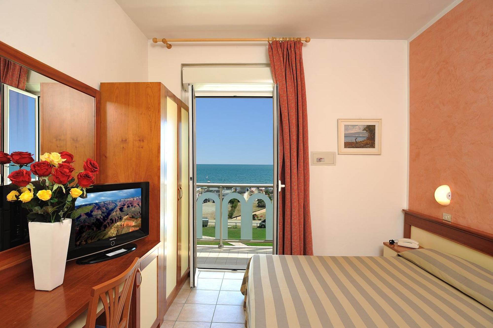 Double Room Sea View Beach